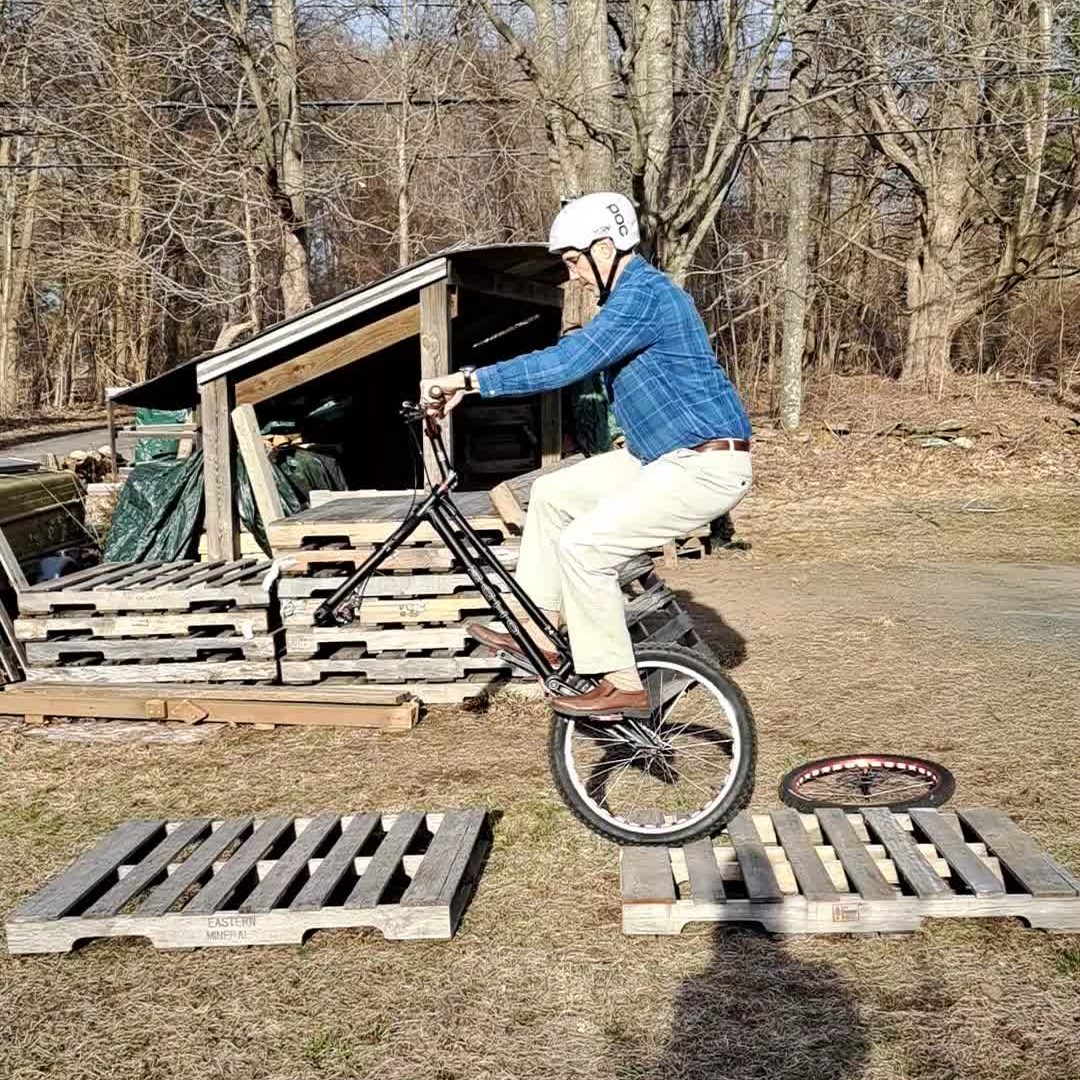 Hopping on my trials bike rear wheel... without a front wheel